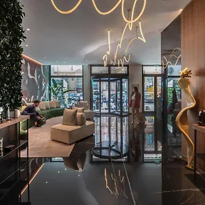 https://duomo-apartments-enjoy-palace.it-lombardy.com