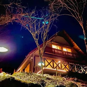 Yorokobu箱根森林中的独栋别墅，富士山，适合开party , 箱根 日本