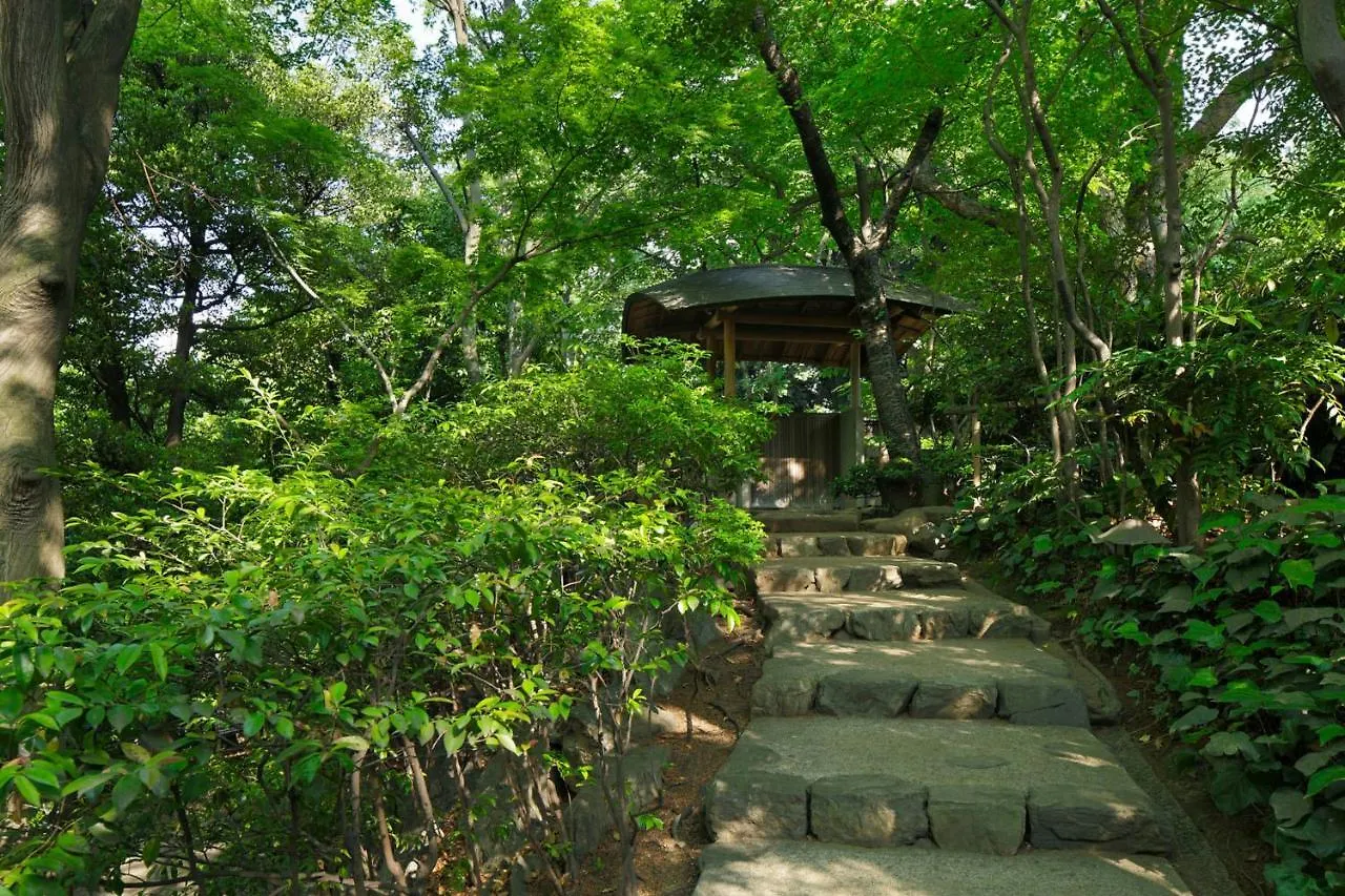 Takanawa Hanakohro - In Grand Prince Hotel Takanawa Tokio Ryokan (tradycyjny japoński pensjonat lub zajazd)